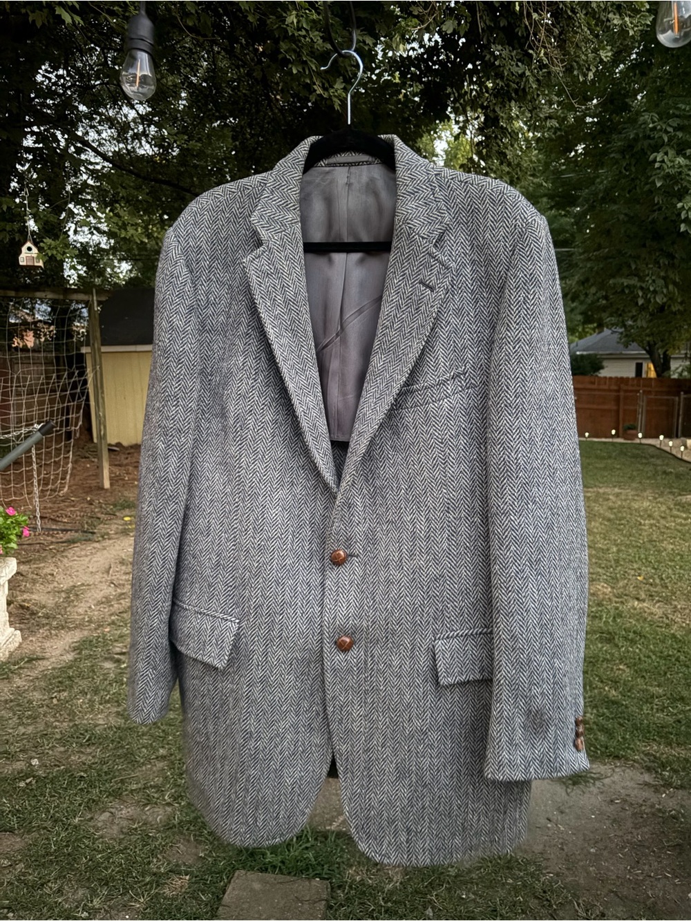 Vintage Harris Tweed Men’s Blazer 42R Gray Herringbone 100% Wool Scotland